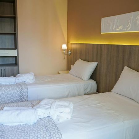 Agnes Deluxe Hotel Pefkochori Pokoj fotografie